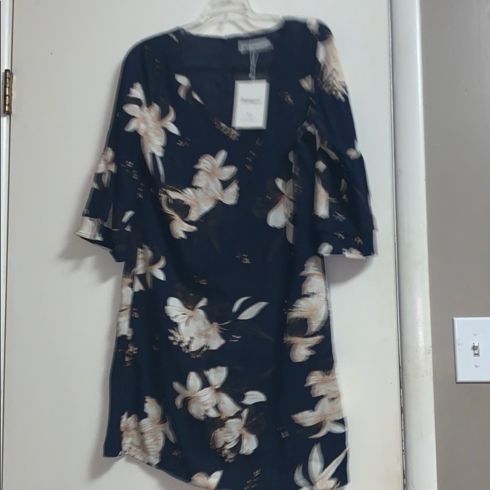 NWT belongsci flower dress - Picture 5 of 7